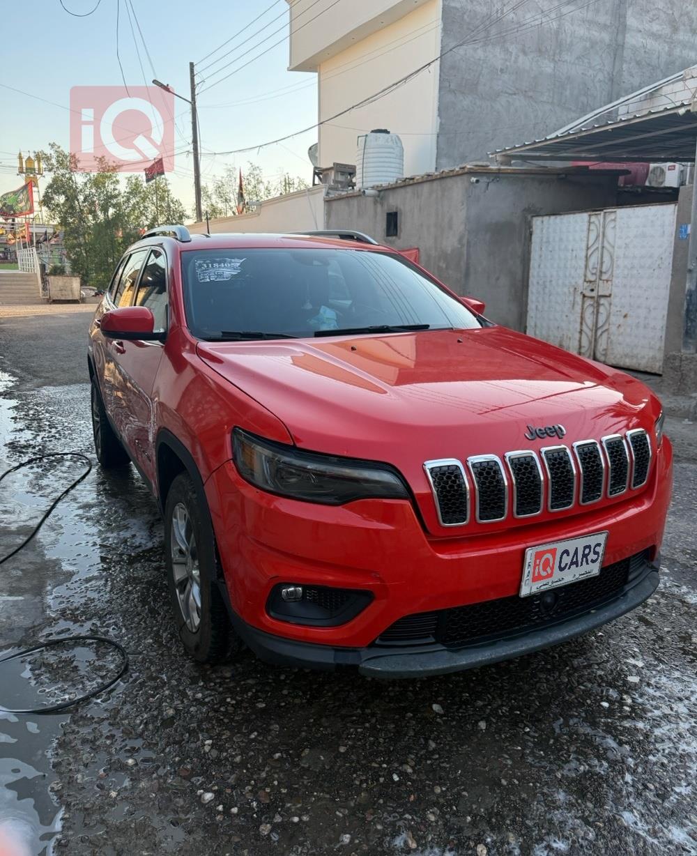 Jeep Cherokee